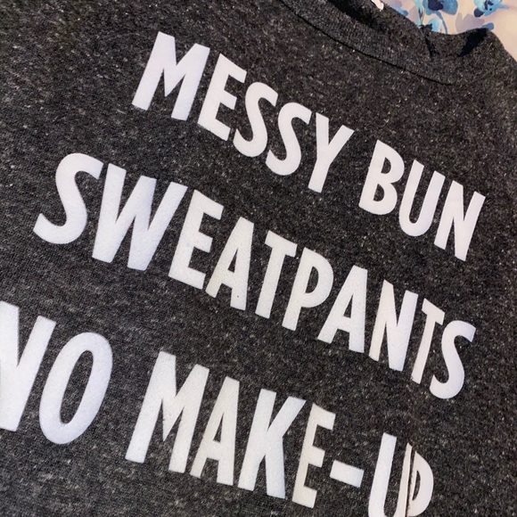 Casual Comfy Hoddie - Picture 2 of 3